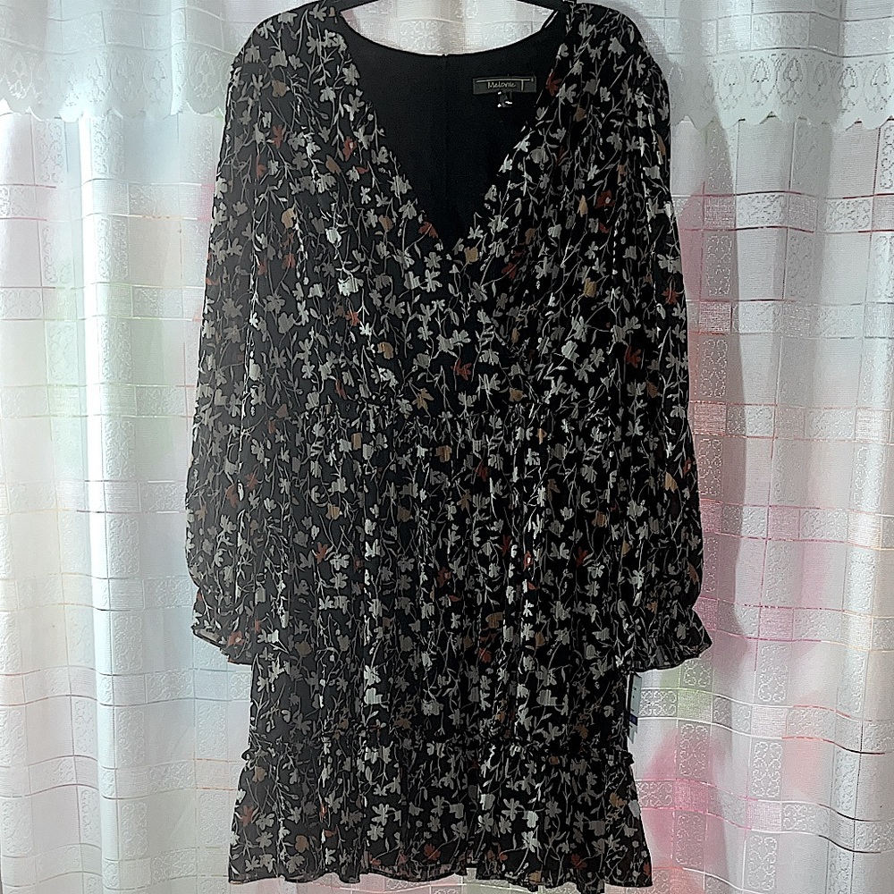 Melonie Chiffon Long Sleeves Dress